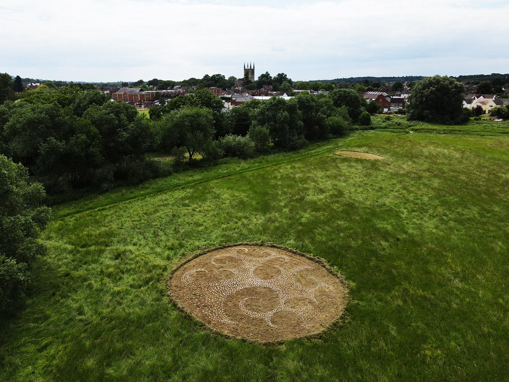 'Sheep Fleece art work on the Avon Meadow' © Kate Raggett 